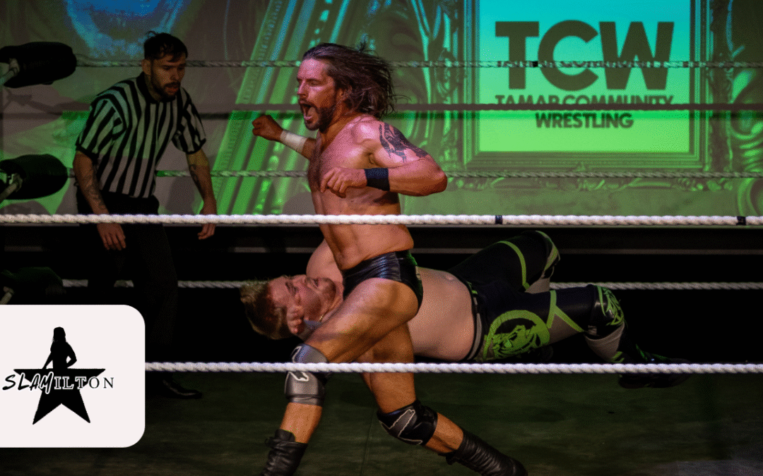 The ace of TCW Alexander Grey faces the veteran Tom Thelwell